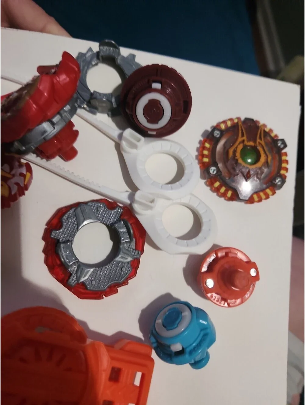 Assorted Small Lot of Beyblade Bay Blades Launchers & Parts Metal & Plastic!